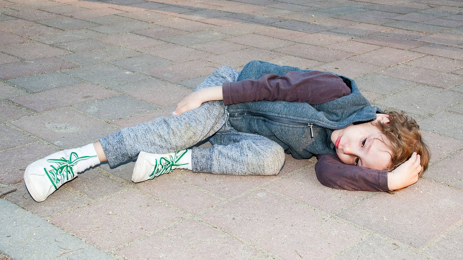 Tots-Help-My-tot’s-having-a-seizure-MAIN