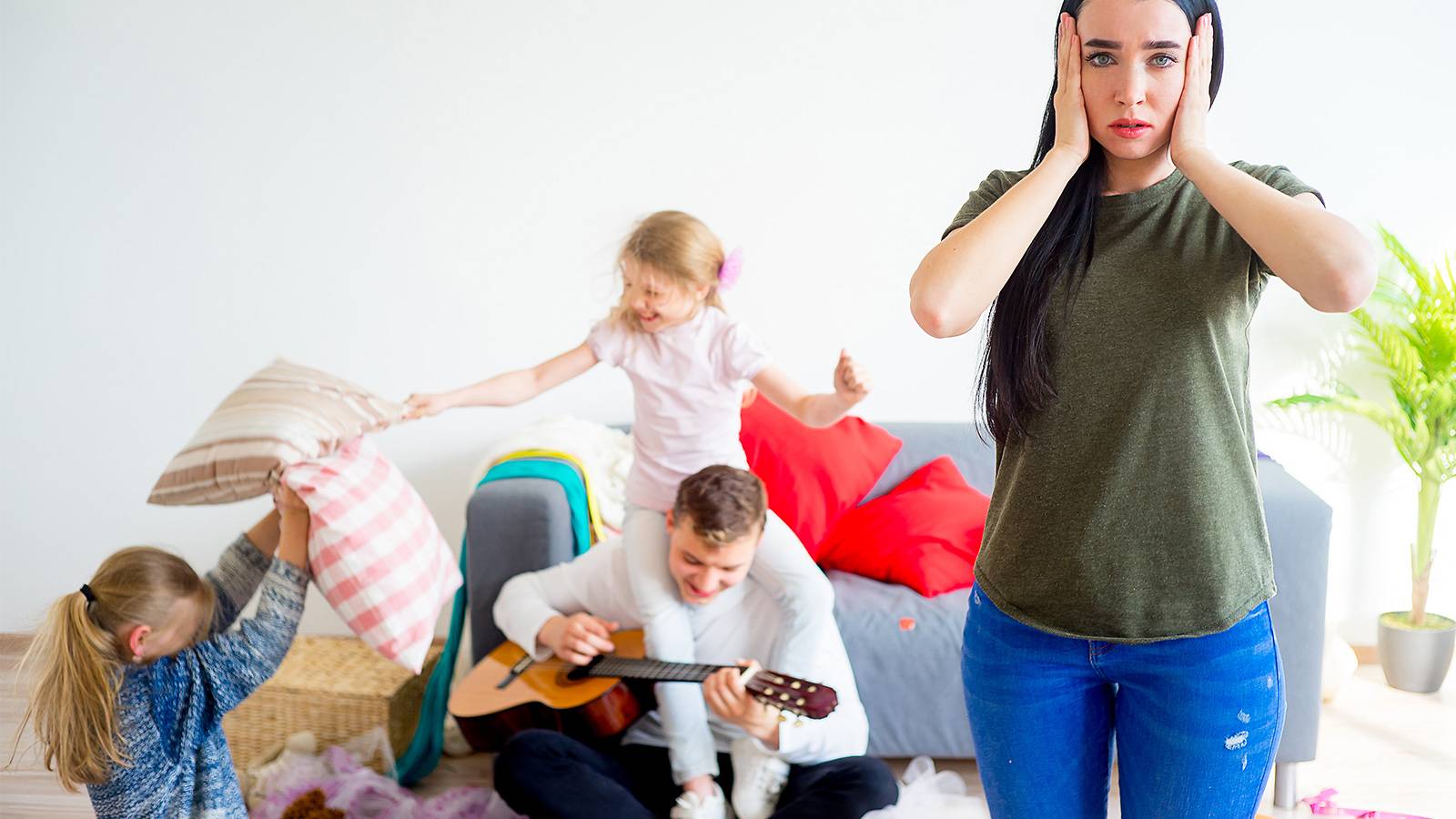 Parents–12-things-you-can’t-do-when-you-have-a-toddler-MAIN