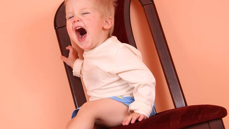 5 steps to handling the terrible 2-year-old toddler