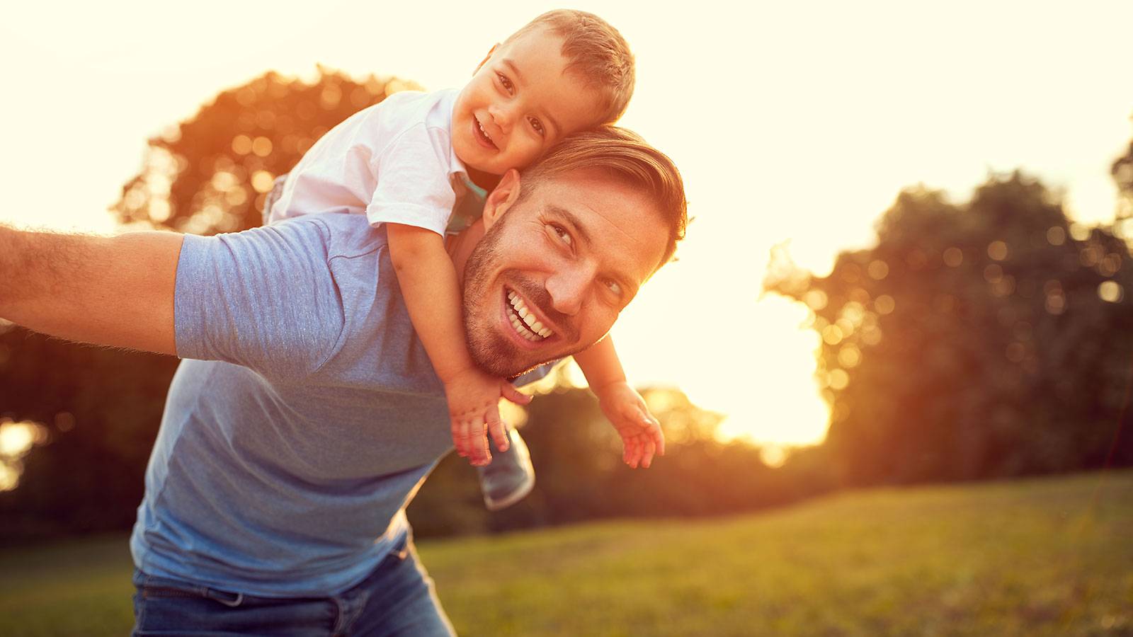 Parents-[SPB-#3-p21-Rep'd]-7-fab-ways-dads-can-bond-with-their-kids-MAIN