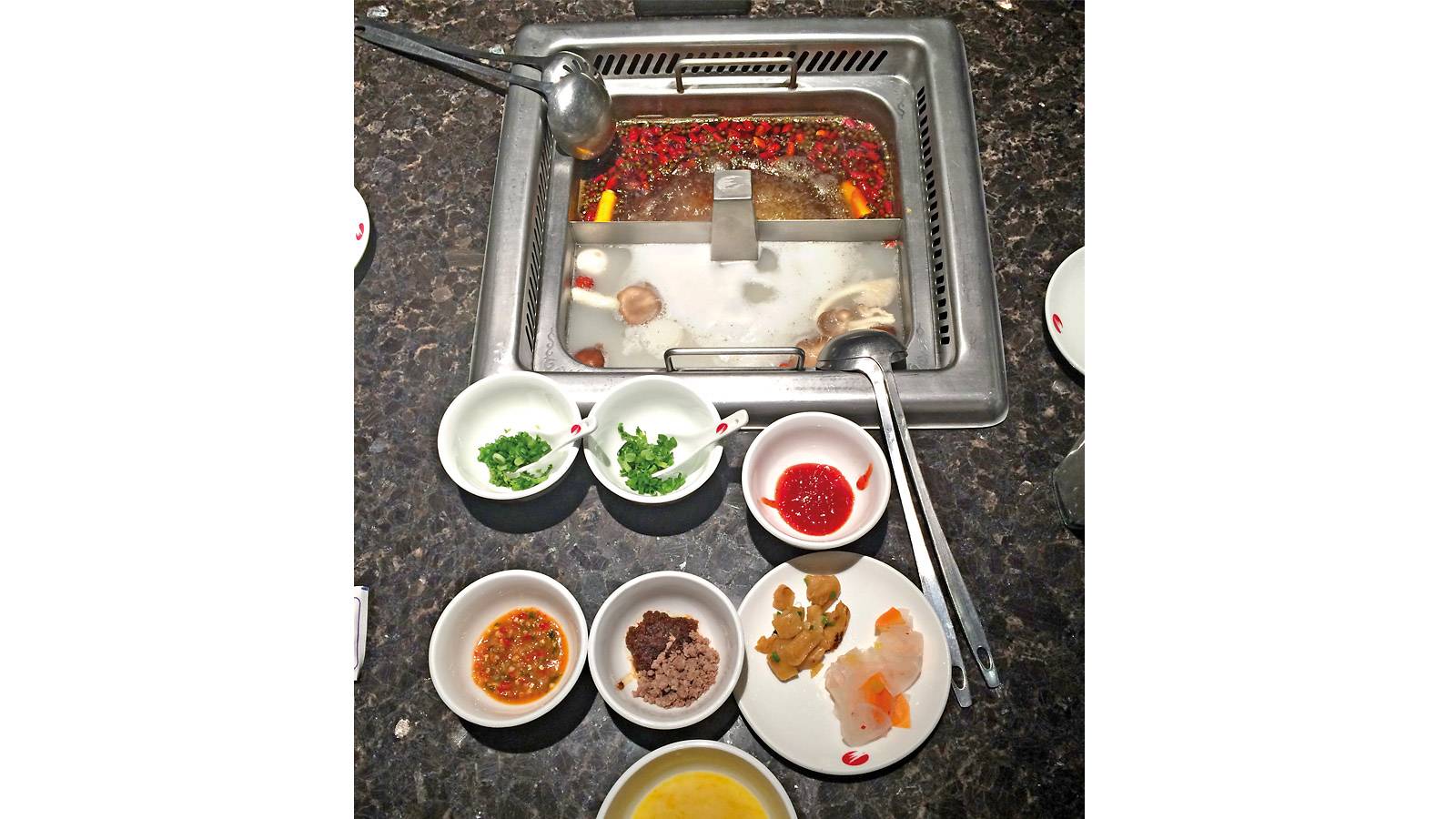 Restaurant-Reviews-hai-di-lao-hot-pot