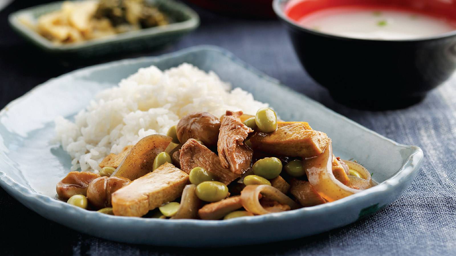 Parents-Make-it-Tau-yew-bak-chap-chye-and-soya-sauce-chicken-2