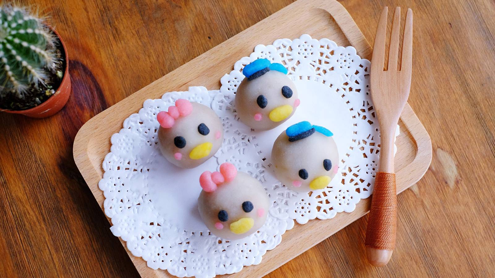 Parents–-MAKE-IT-Tsum-Tsum-Snowskin-Mooncakes