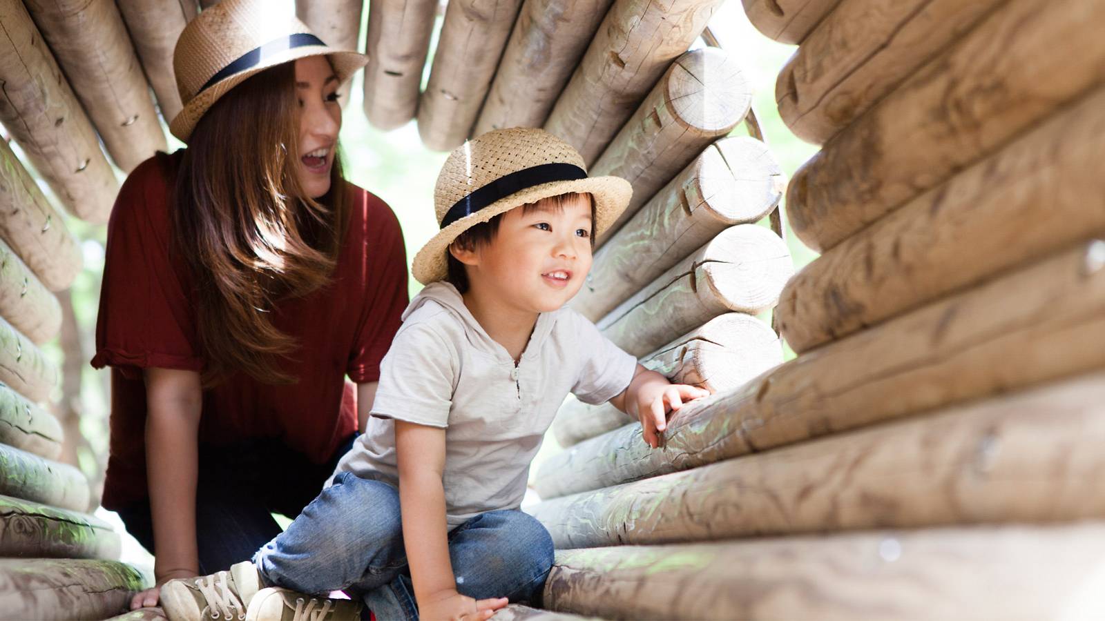 Tots--10-outdoor-safety-tips-for-tots-main