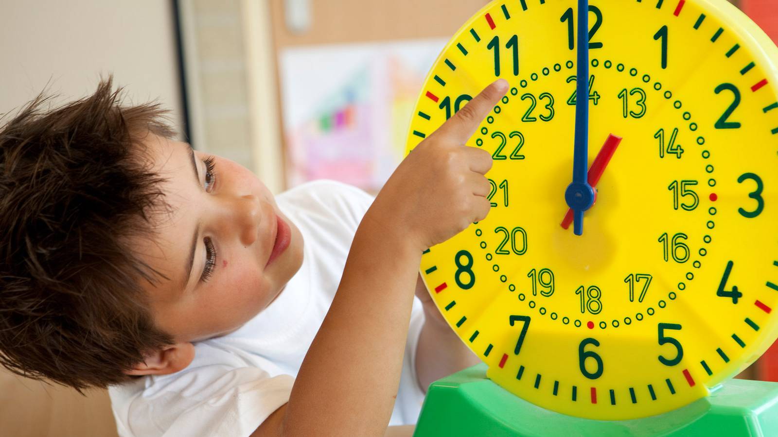 Kids-—--13-Ways-to-teach-junior-about-time-management-main