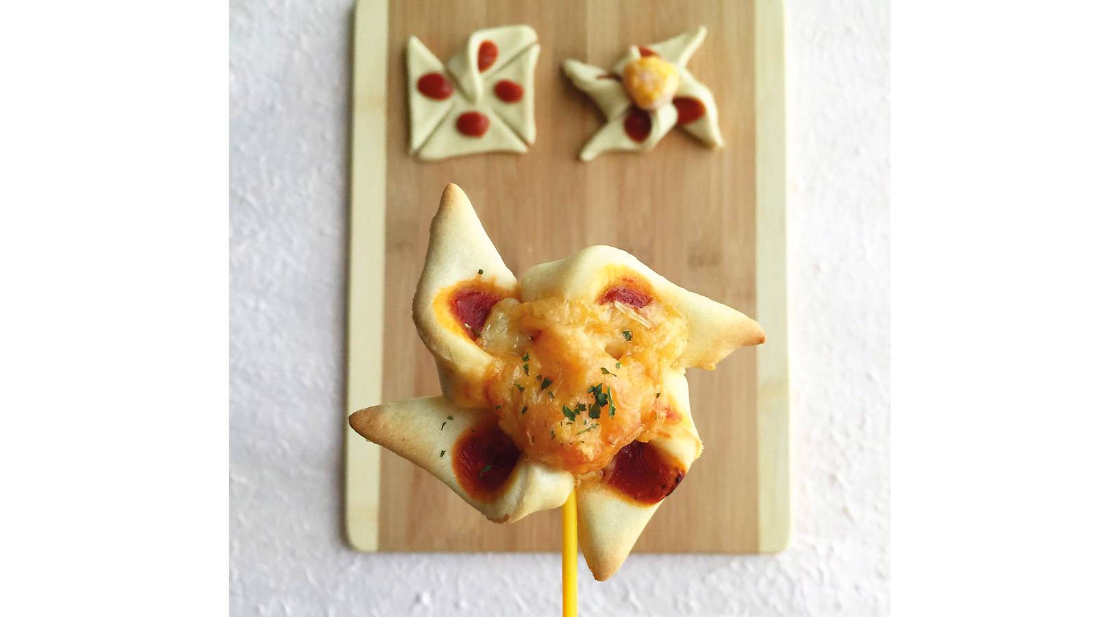 Parents make it 4 party foods that pack a punch-Delightful-pinwheel-pizza