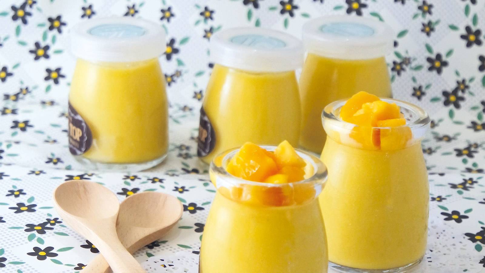 Parents make it 4 party foods that pack a punch-Mango-pudding