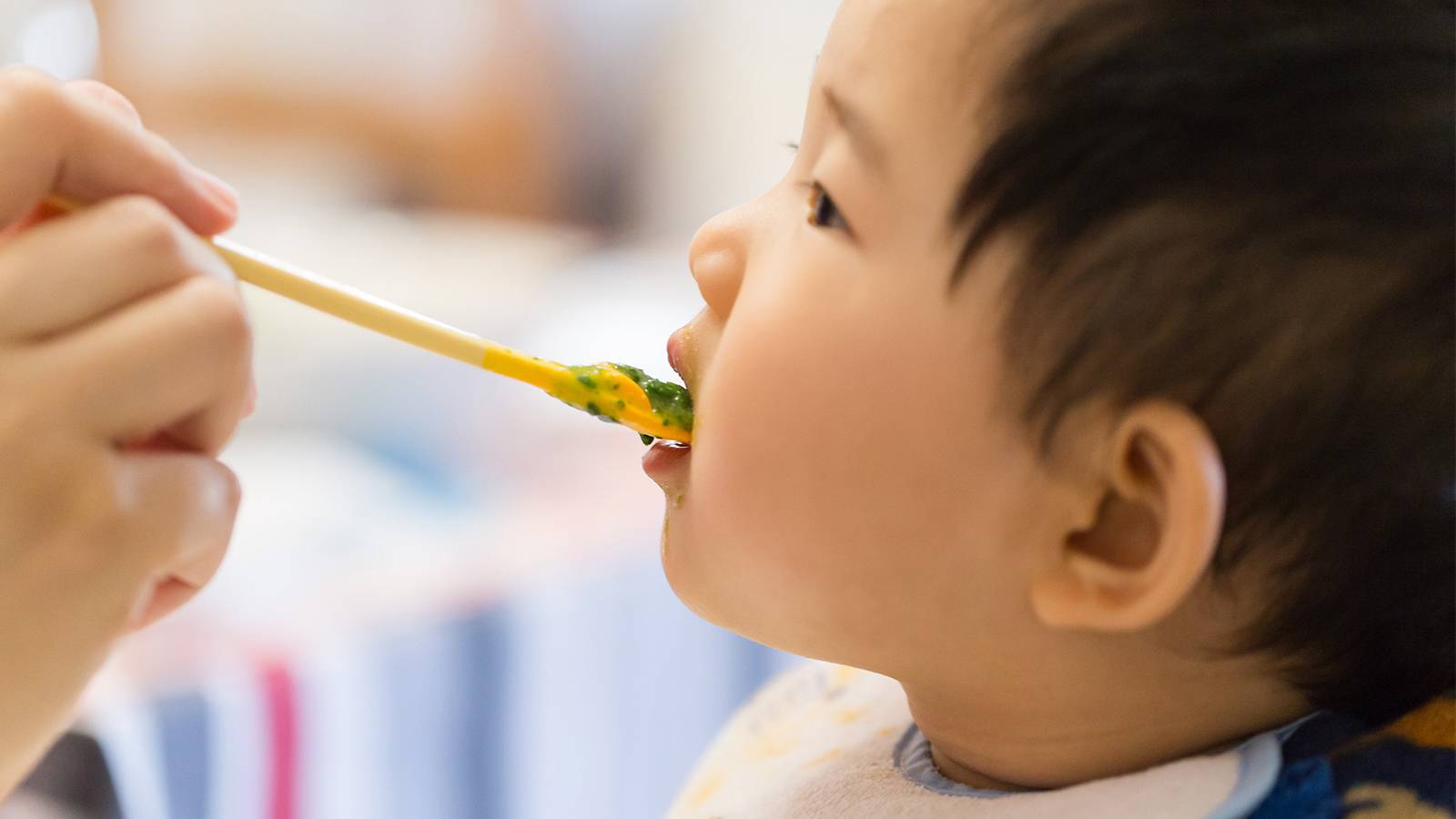 Tots-–-6-hot-baby-feeding-trends-to-know-this-year-1