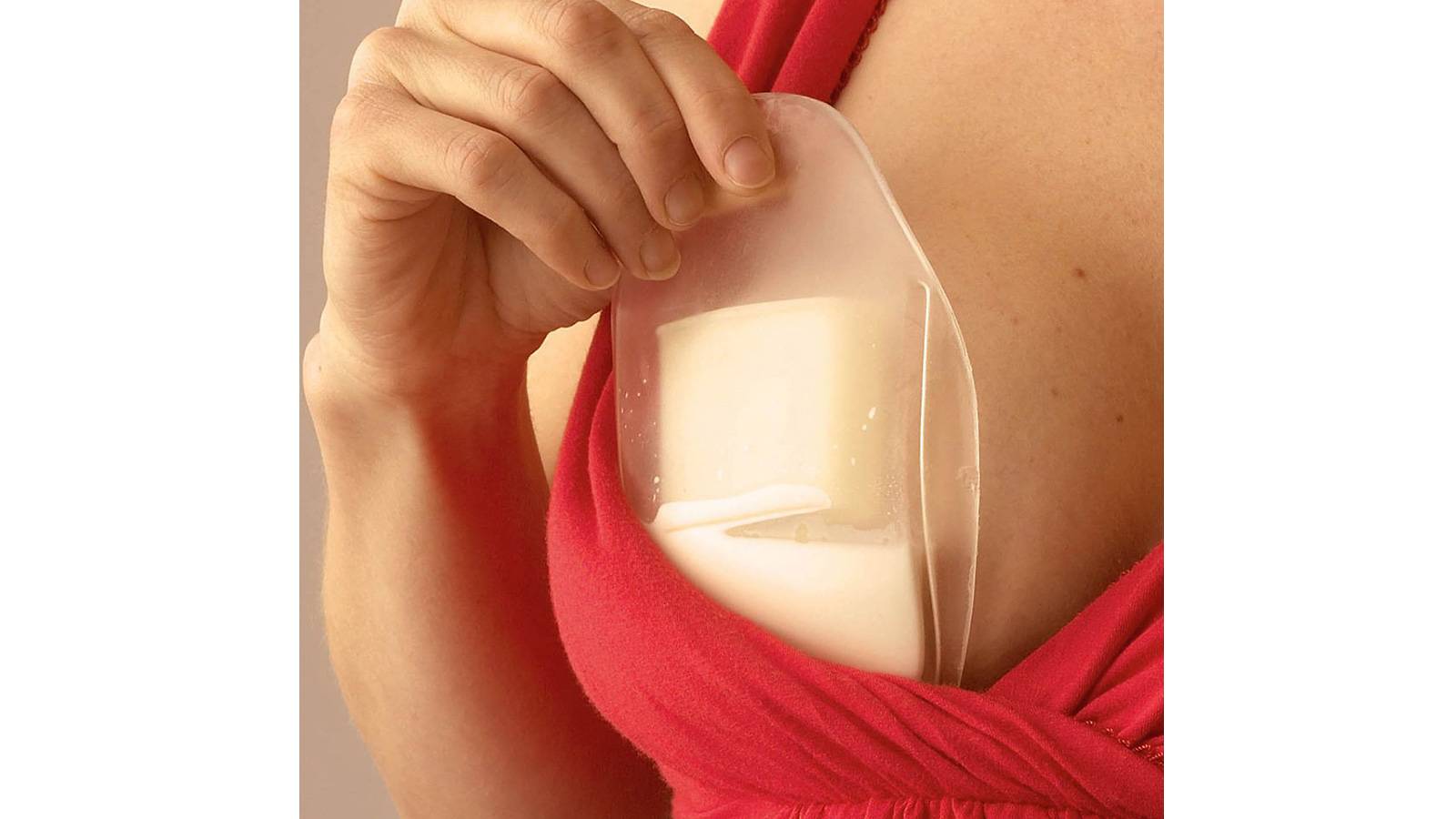 BUYER'S-GUIDE-9-products-that-make-breastfeeding-easier-Milkies-milk-saver