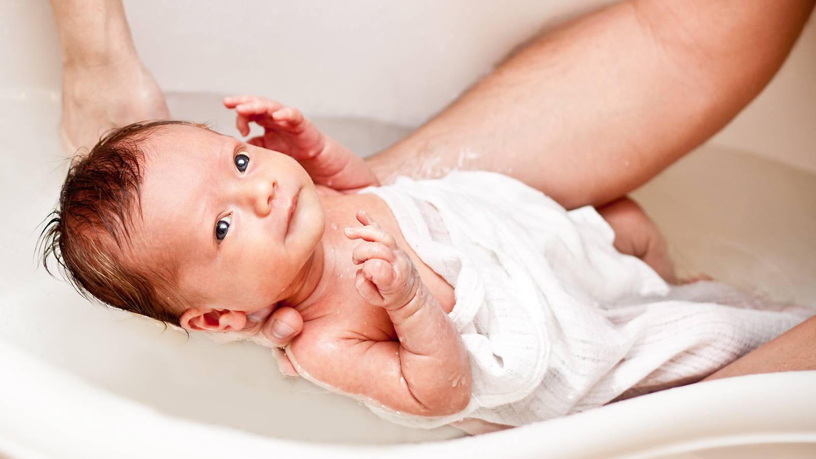 9 babycare jobs for new dads2