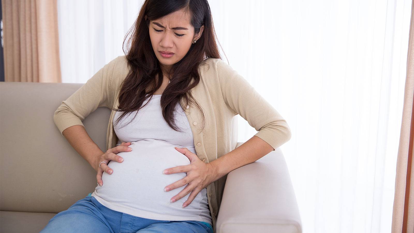 Pregnancy-5-signs-you-might-be-going-into-premature-labour-MAIN