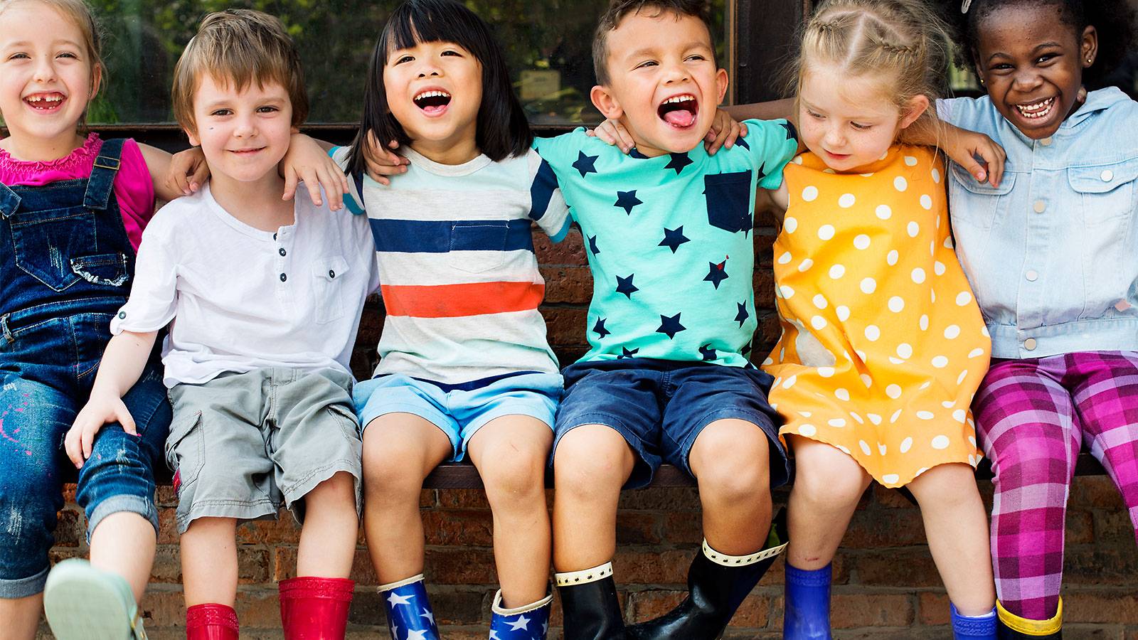 Kids-[SPB-#3-p54-Rep'd]-9-ways-to-raise-an-open-minded-child-MAIN