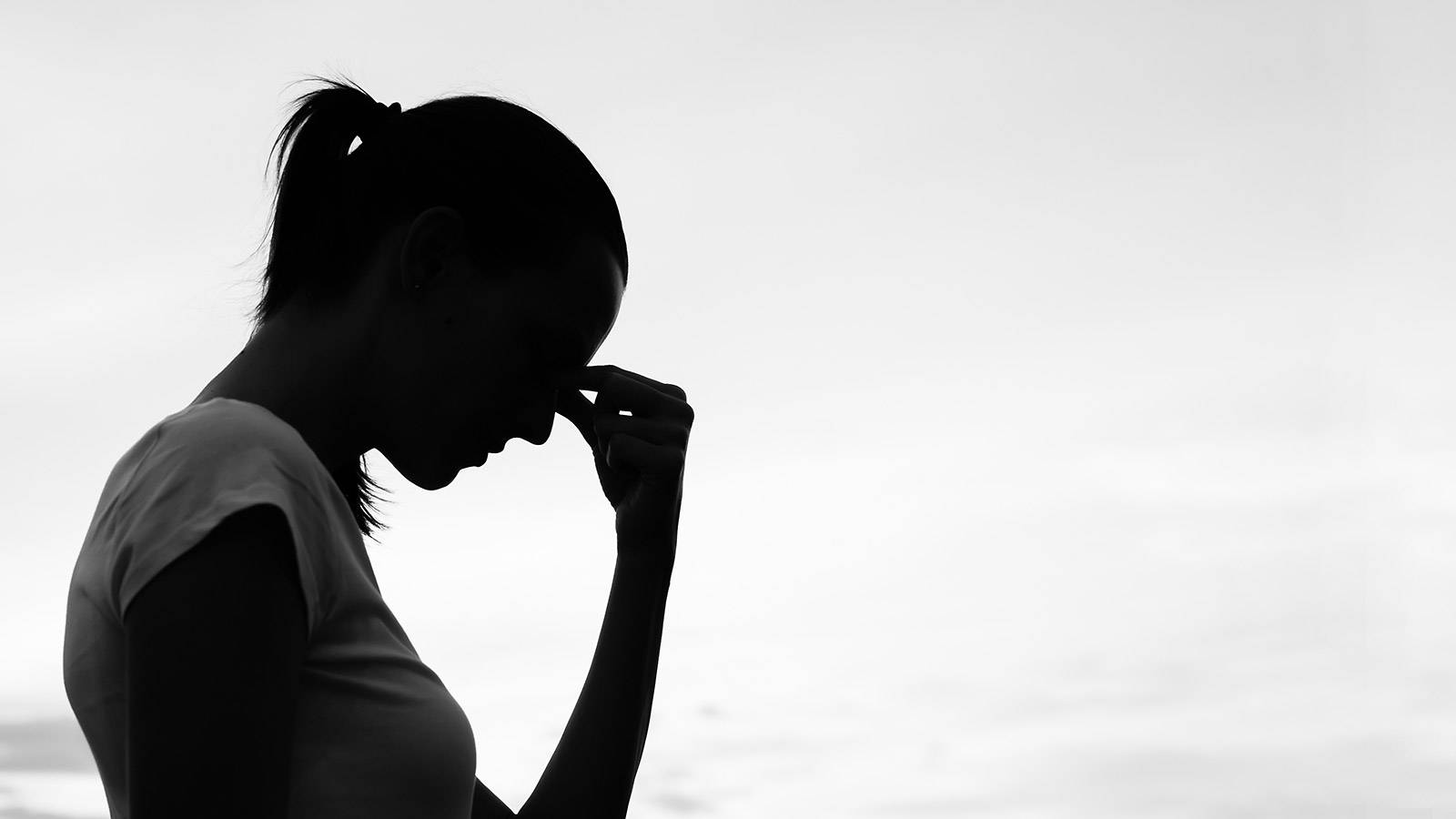 Parents-12-ways-your-body-warns-you-that-you're-too-stressed-1
