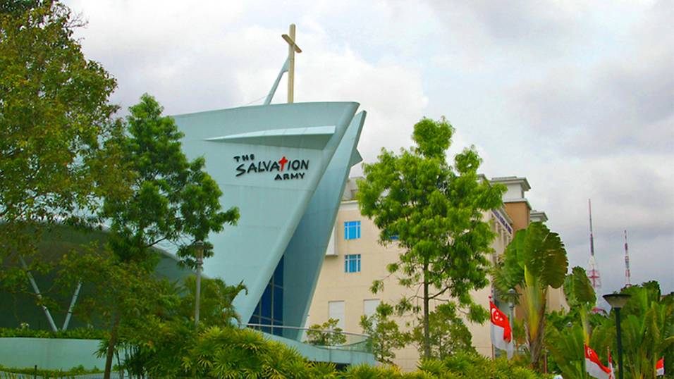 10 ways to give at Christmas — and learn what it gives your kids