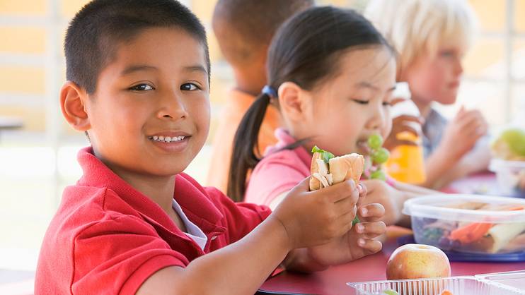  Eat well in school