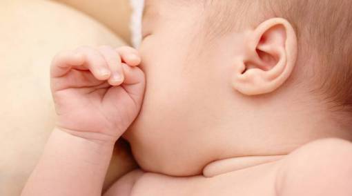 What breastfeeding position is best for you?