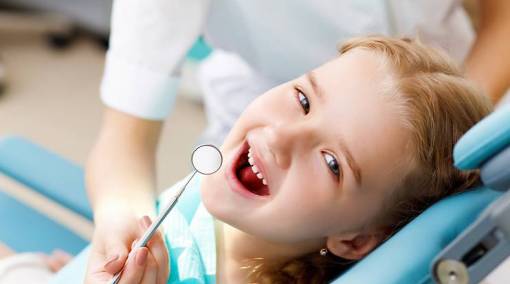 Your child’s first dental visit
