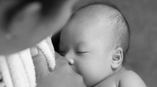 Babies-MUM-SAYS-7-things-I-miss-about-breastfeeding-1