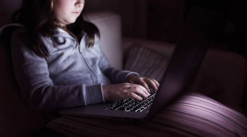 Kids-How-to-protect-your-child-from-online-grooming-and-sexual-abuse-1