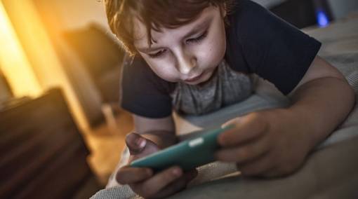 Tots-6-ways-to-get-junior-to-ditch-digital-devices-1