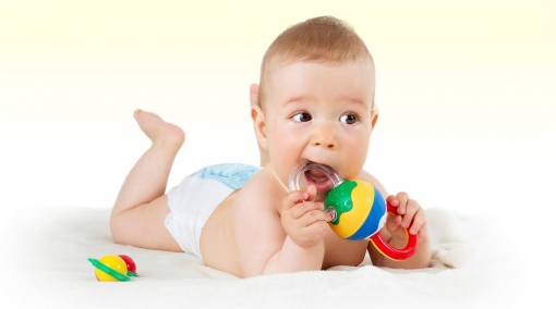 Babies-SP-guide-Types-of-toys-to-get-for-baby-0to6m
