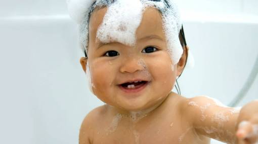 Babies--BUYERS’-GUIDE-Best-shower-creams-for-baby's-eczema-MAIN