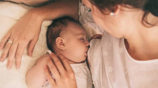 BUYER'S-GUIDE-9-products-that-make-breastfeeding-easier-MAIN