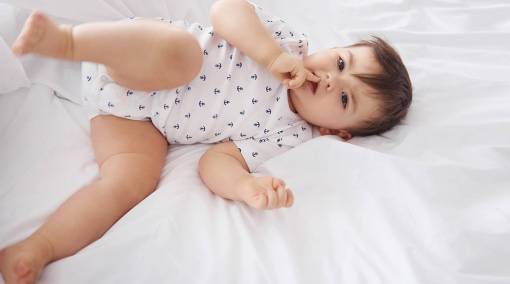 Babies-EXPERT-ADVICE-Why-is-my-child-not-crawling-1
