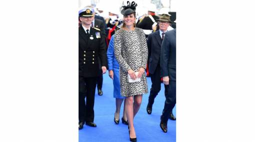 #3 The time she rocked a leopard-print dress